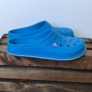 Crocs slip on